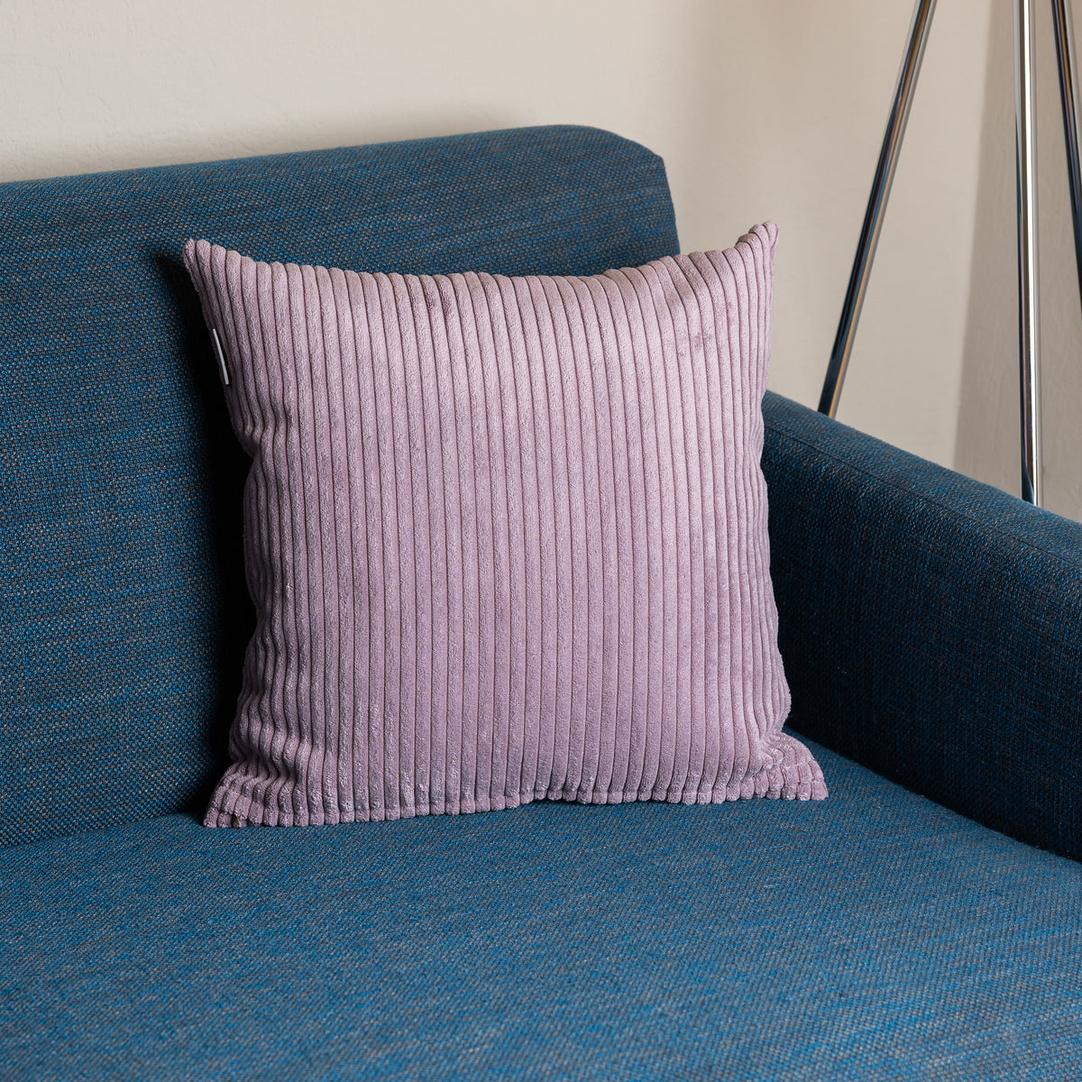 Kissenbezug Cord ELLA 40x40cm Flieder – waschbar, Öko-Tex – Herlag