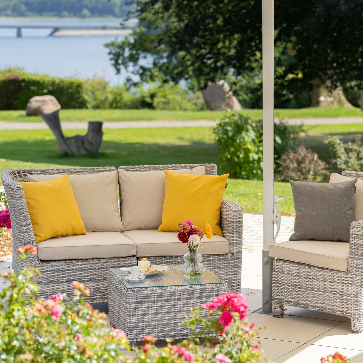 Outdoor Dekokissen Hülle Sunny 50x50cm Senfgelb